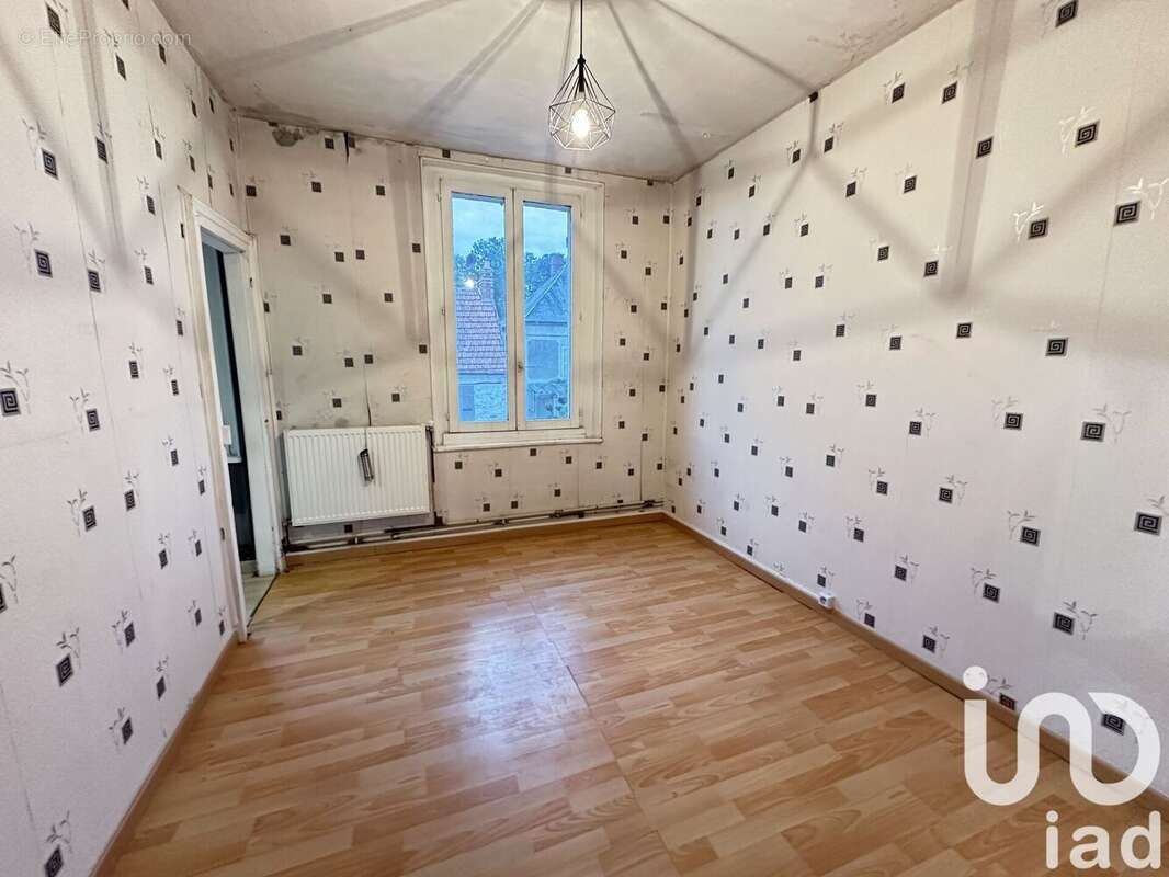 Maison 77 m² à Oulchy-Le-Chateau  - photo 2