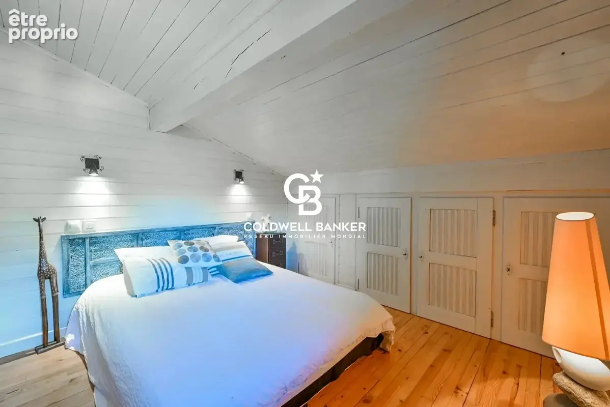 Chalet 5 chambres de 217m² avec belles prestations et vue Mont-Blanc - Sallanches - photo 7