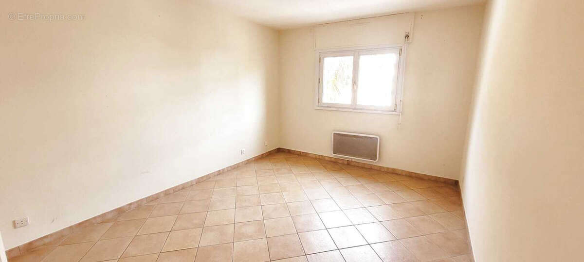 Appartement à HYERES