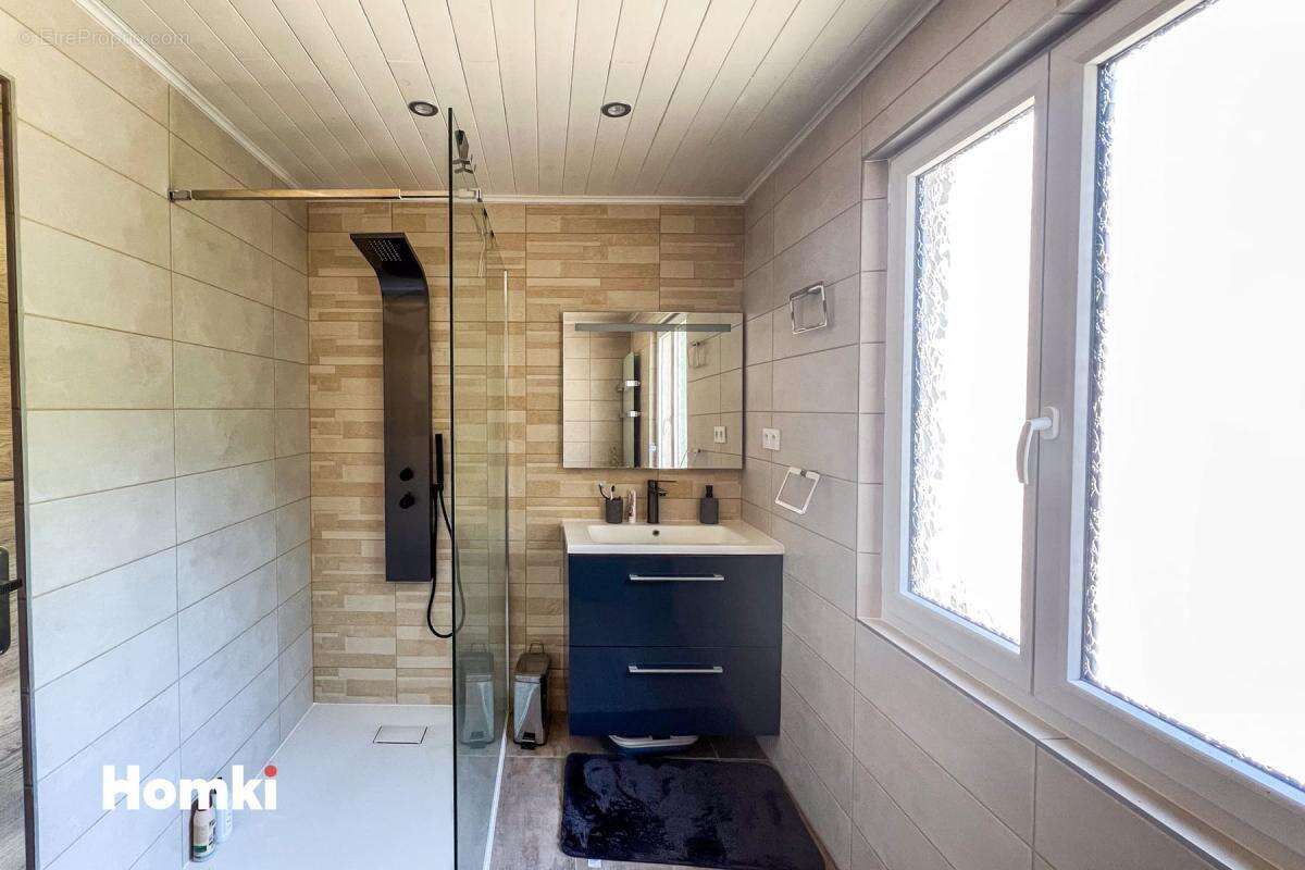 Maison/Villa T3 de 70 m2 à Sauveterre-la-Lémance 47500 - photo 11
