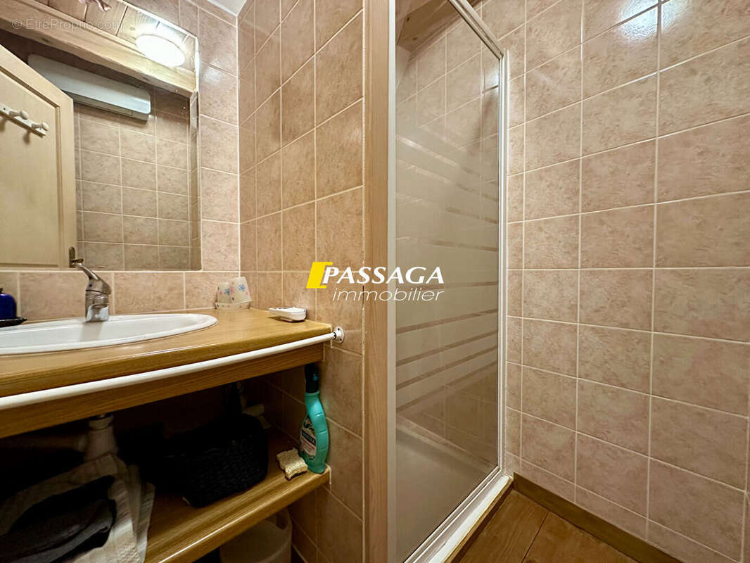 Maison à SAINT-PIERRE-DE-NOGARET