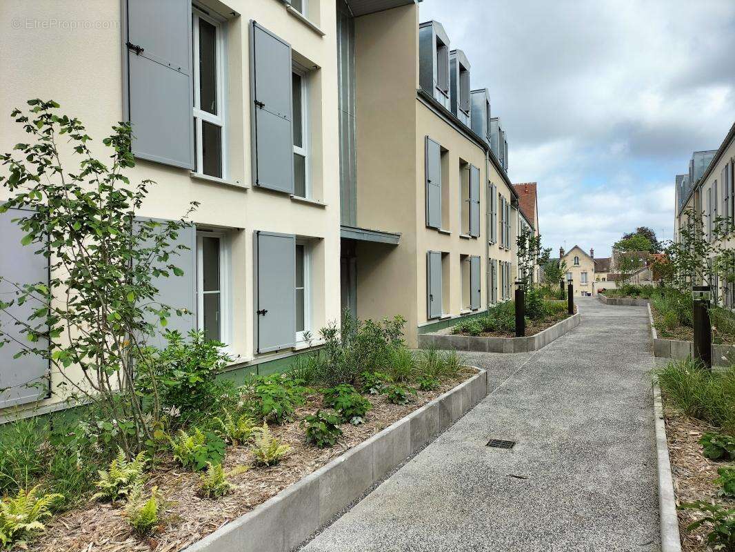 Appartement T4 77m² - Pont-Sainte-Maxence - 17 - photo 2