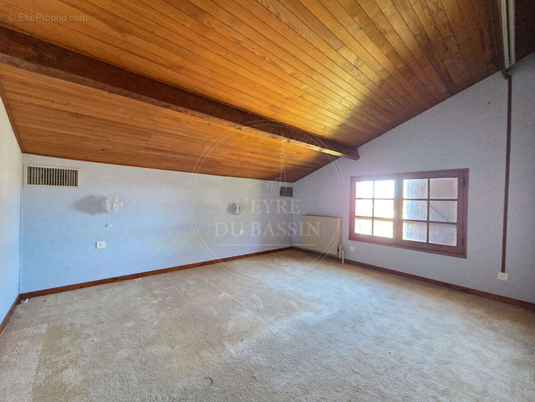 Maison à GUJAN-MESTRAS