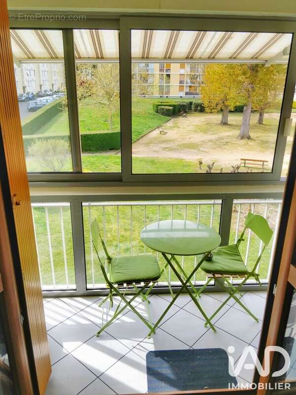 Appartement 69 m² à Joue-Les-Tours  - photo 2