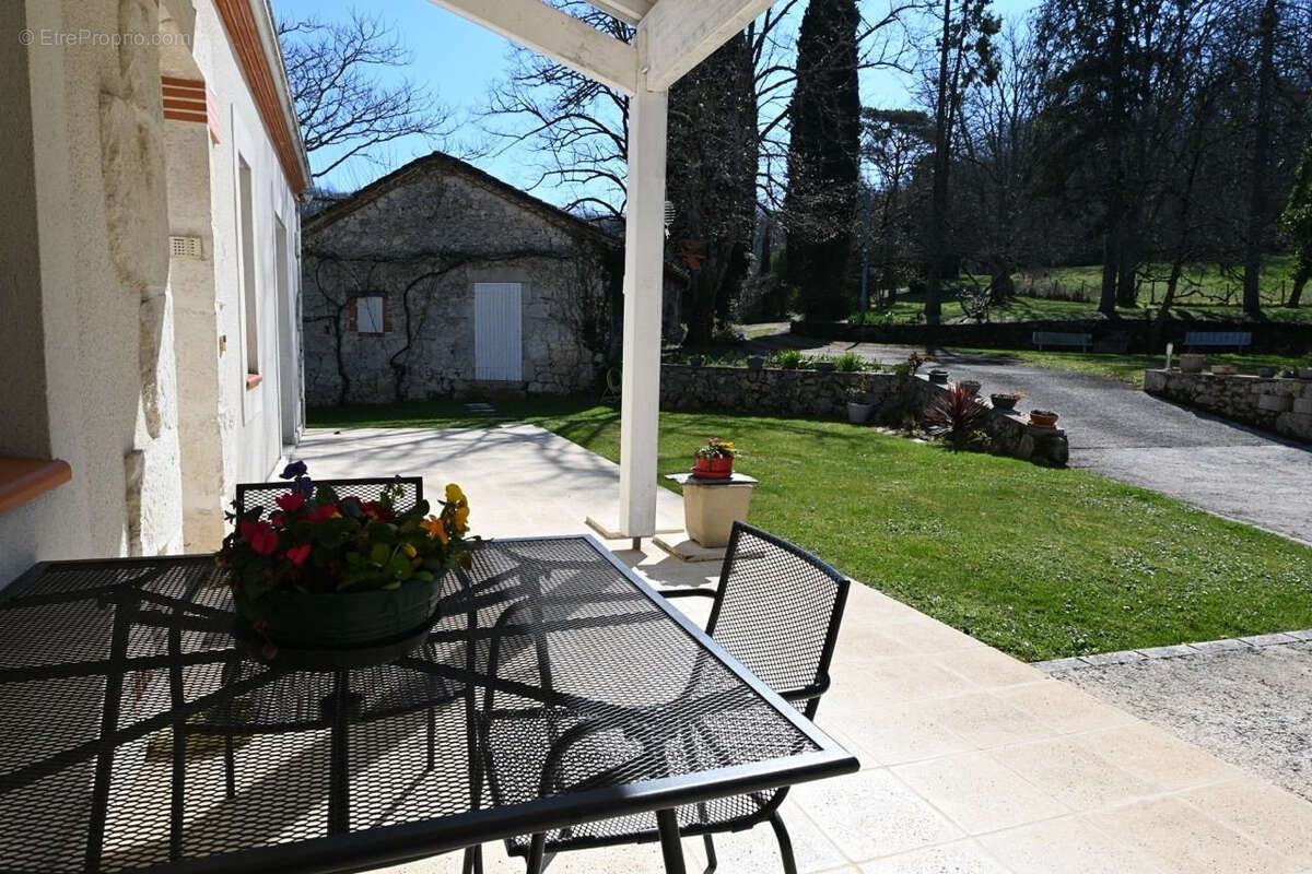 Maison à HAUTEFAGE-LA-TOUR