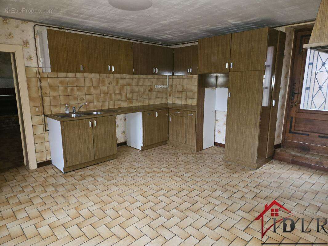 Maison à BROUSSEVAL