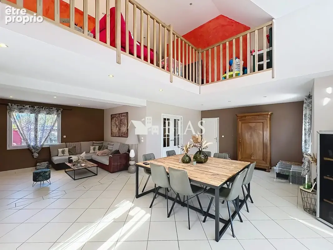 Maison 8 pièces 178 m² à vendre à Bernay (27300) - photo 8