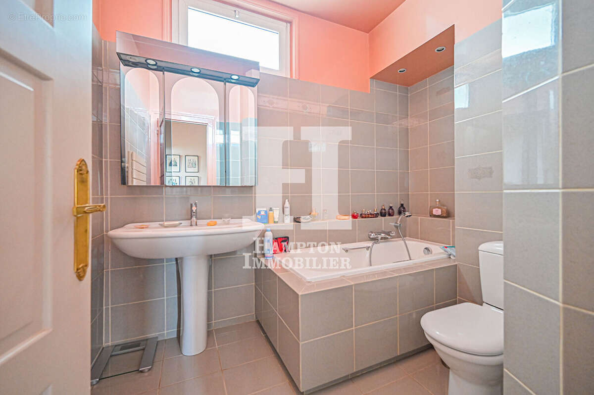 Maison à NOGENT-SUR-MARNE