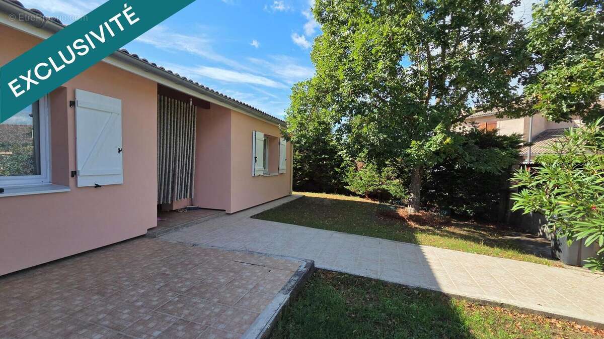 Photo 2 - Maison à ROMANS-SUR-ISERE