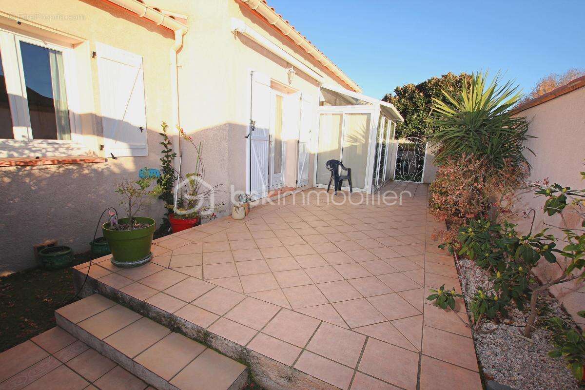 Maison à VILLELONGUE-DE-LA-SALANQUE