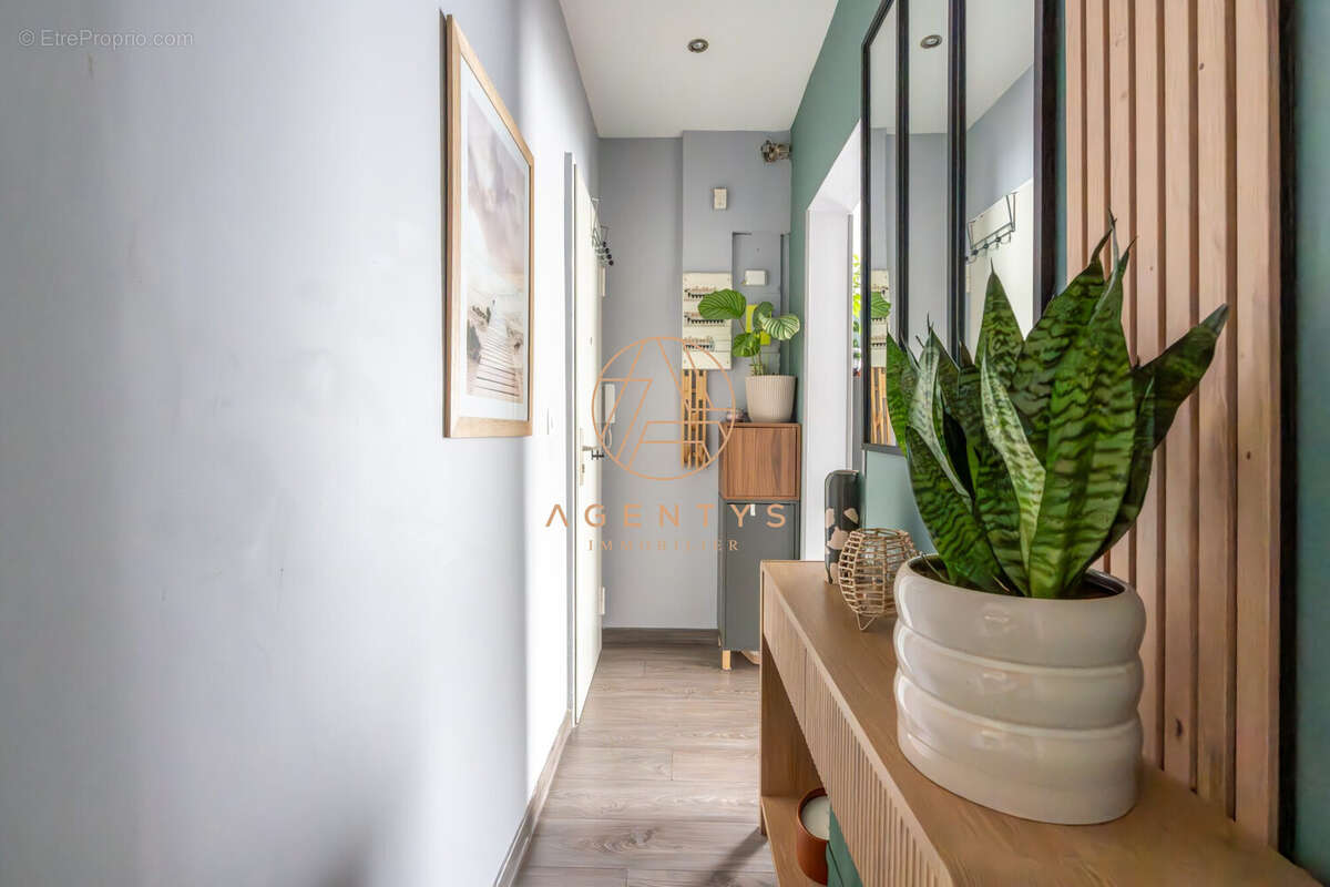 Appartement à LE PERREUX-SUR-MARNE