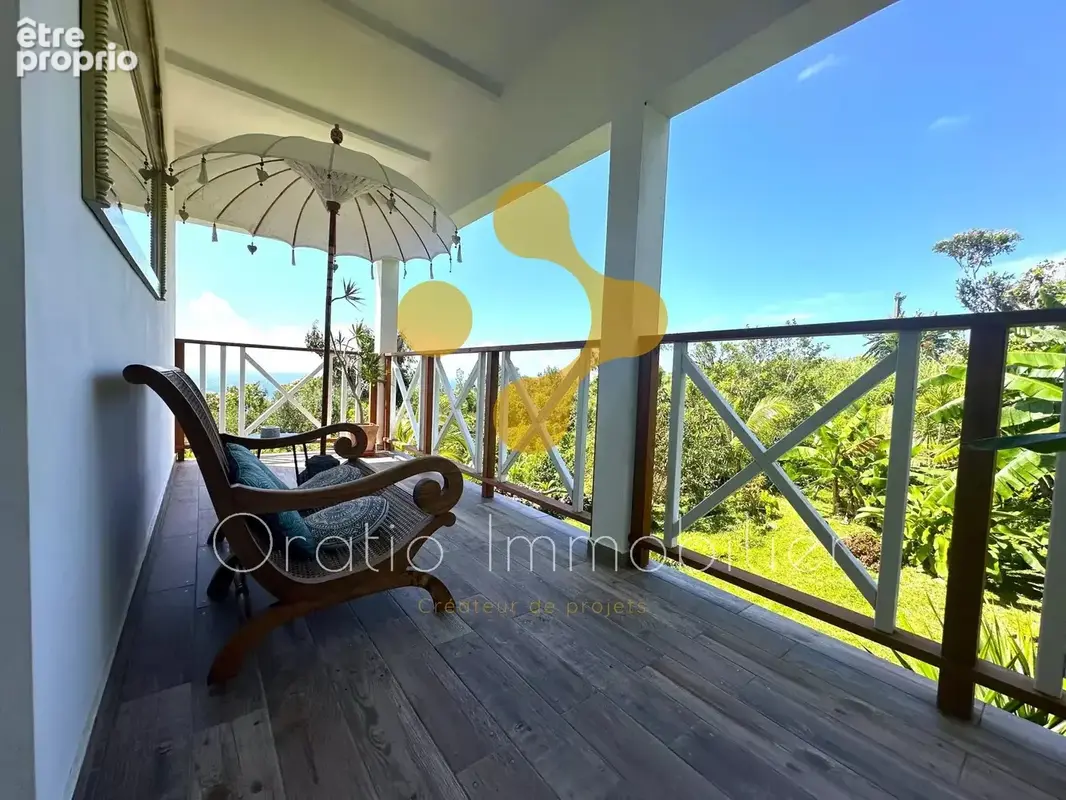 Maison 6 pièces 157 m² à vendre à Saint-Philippe (97442) - photo 9