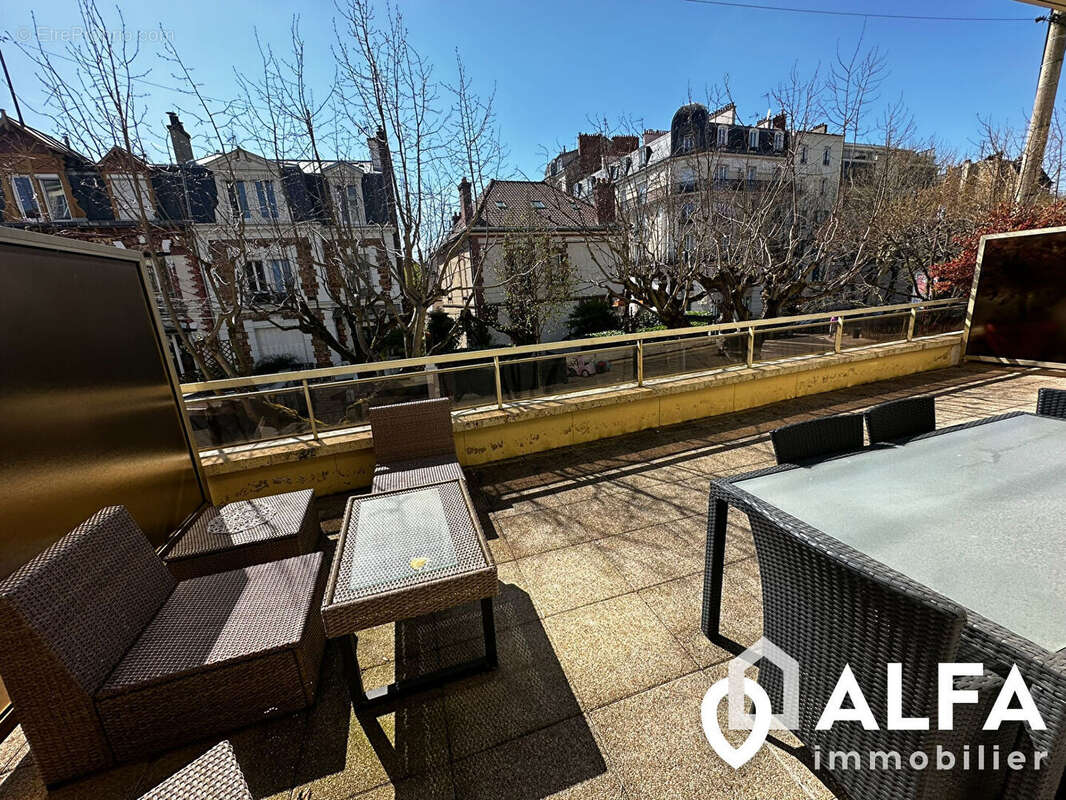 Appartement à ENGHIEN-LES-BAINS