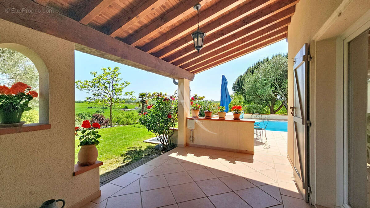 Vacquiers, villa avec piscine - photo 11