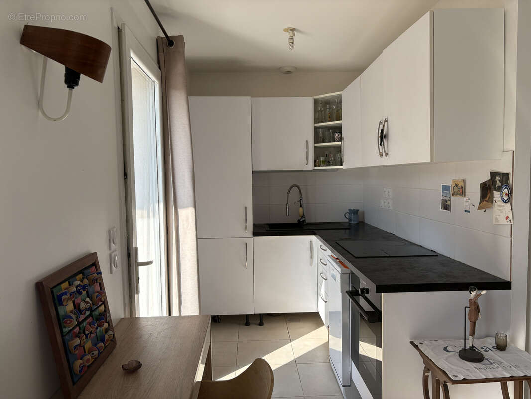 Appartement à SAINT-CYR-SUR-MER