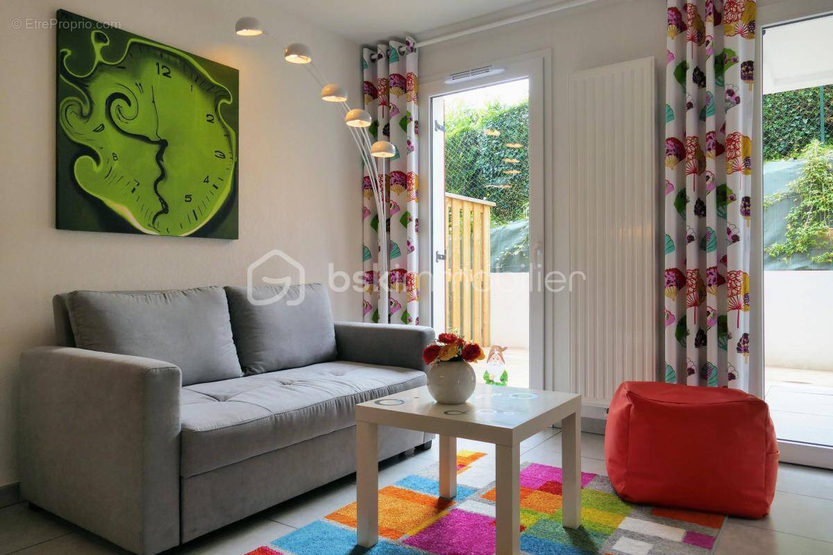 Charmant T2 de 49m2 avec terrasse - photo 1
