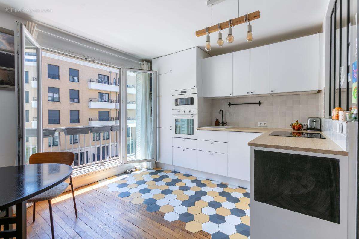 Appartement à ASNIERES-SUR-SEINE
