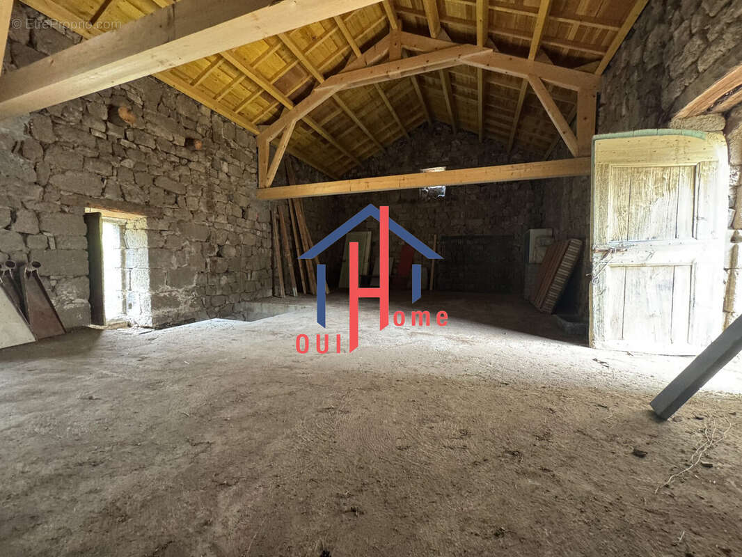 Maison à MONISTROL-D&#039;ALLIER