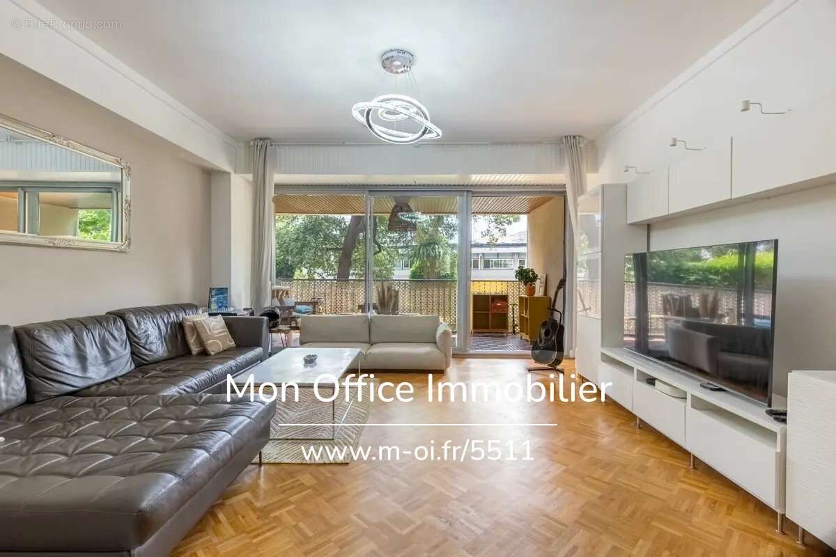 Appartement à MARSEILLE-8E