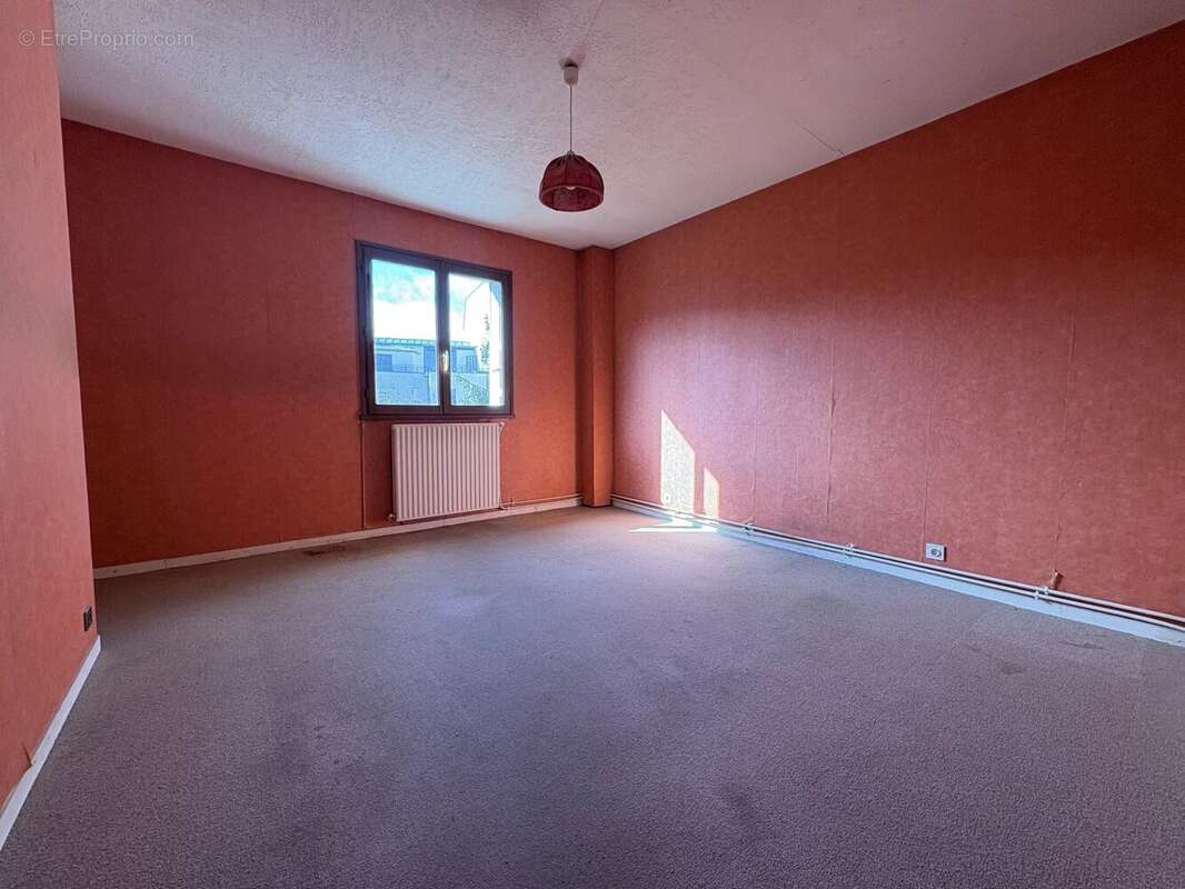 Appartement à LE PLESSIS-TREVISE