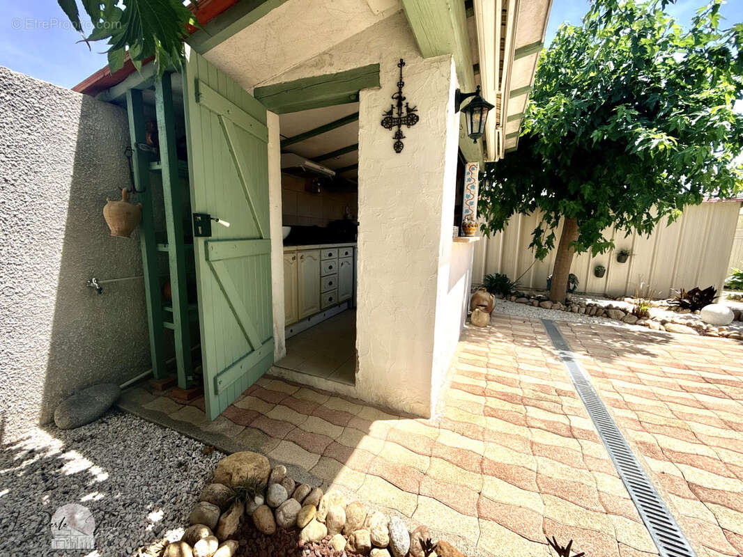 Maison à BAGES