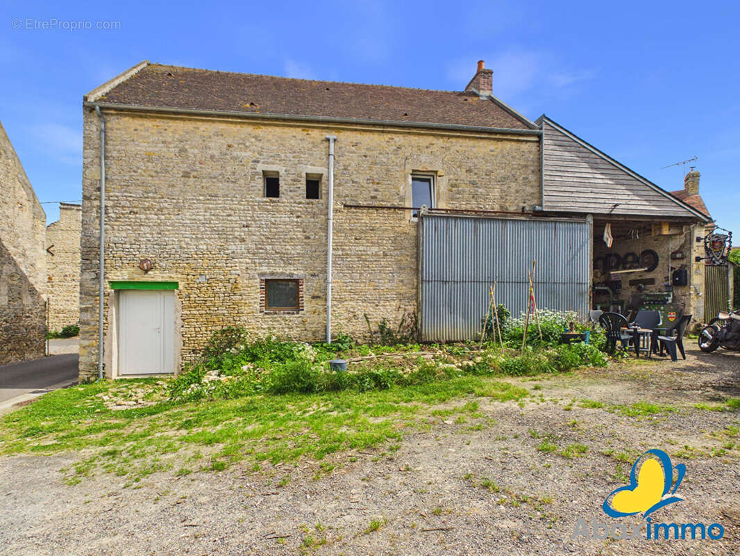 Maison 100 m² à Olendon  - photo 3