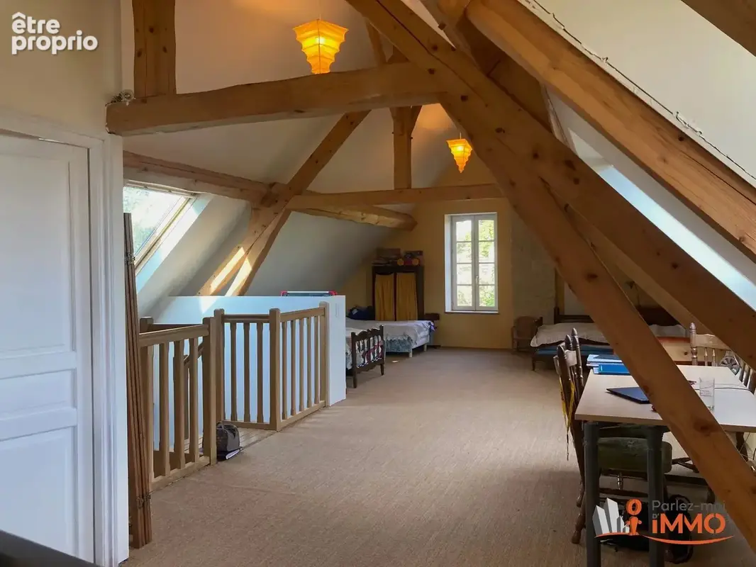 Beaucoup de charme pour cette maison bourgeoise rénovée. - photo 15