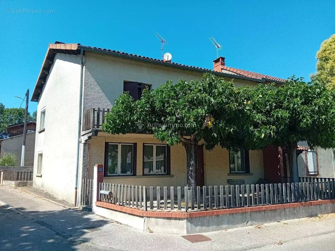 Maison à SAINT-JEAN-DE-MARCEL