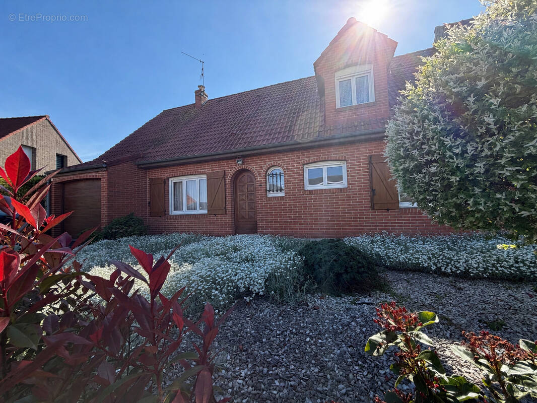 Photo 1 - Maison à BETHUNE