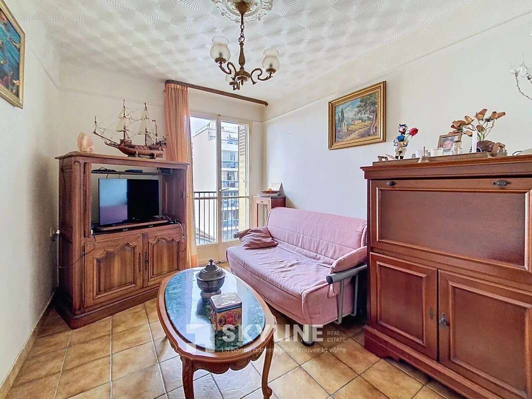 Appartement à MARSEILLE-15E