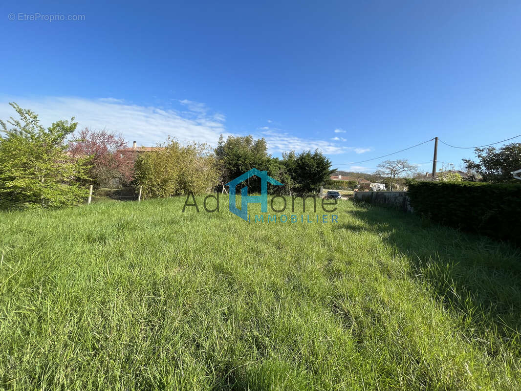 Terrain à BONREPOS-SUR-AUSSONNELLE