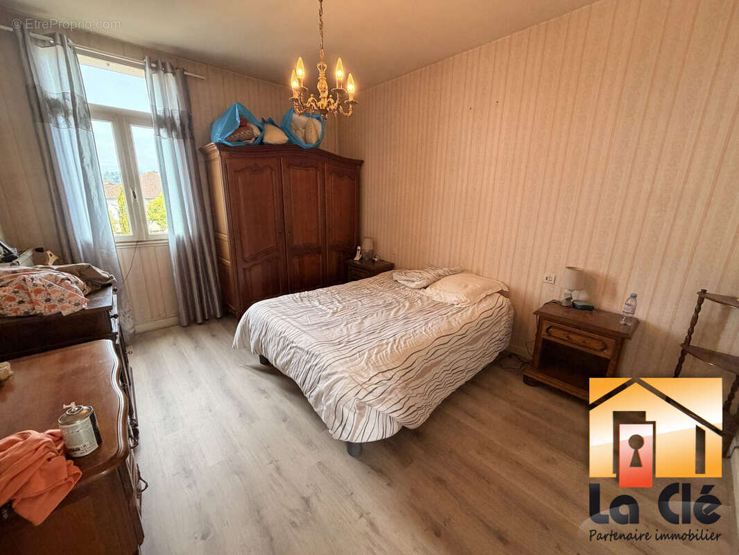 Appartement 95 m² à Agen  - photo 7