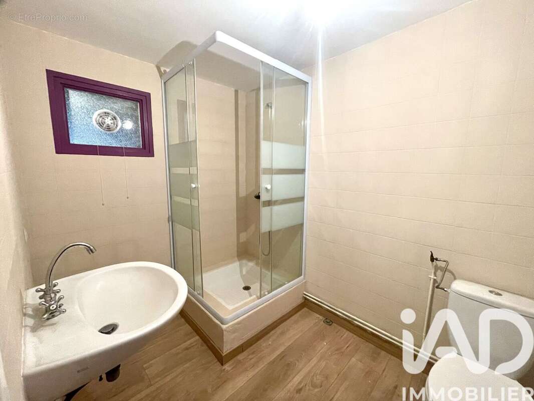 Photo 4 - Maison à LANDEVANT