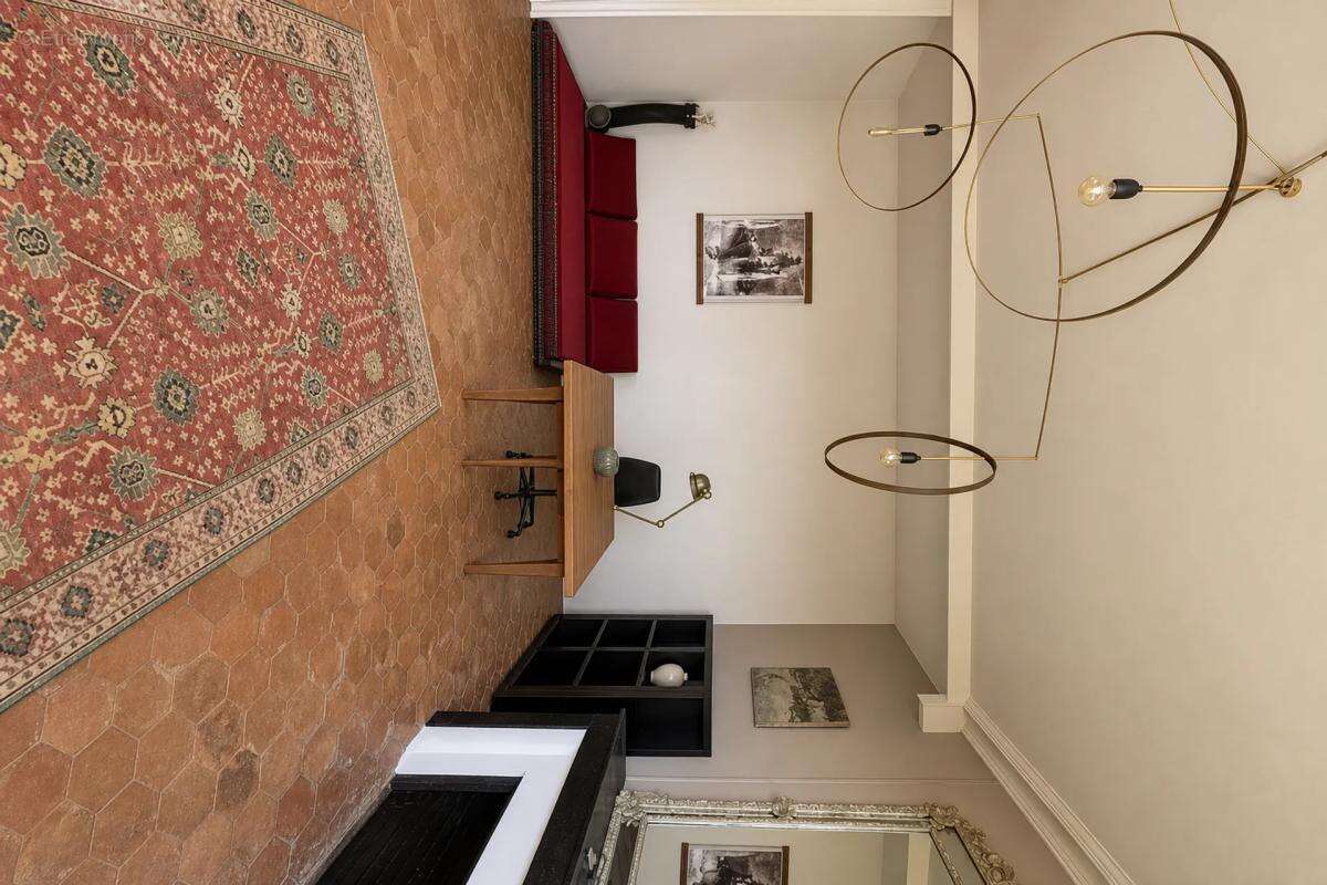 Maison à SAINT-VERAIN