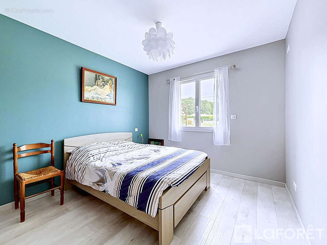 Maison Peujard 5 pièce(s) 140.75 m2 - photo 7