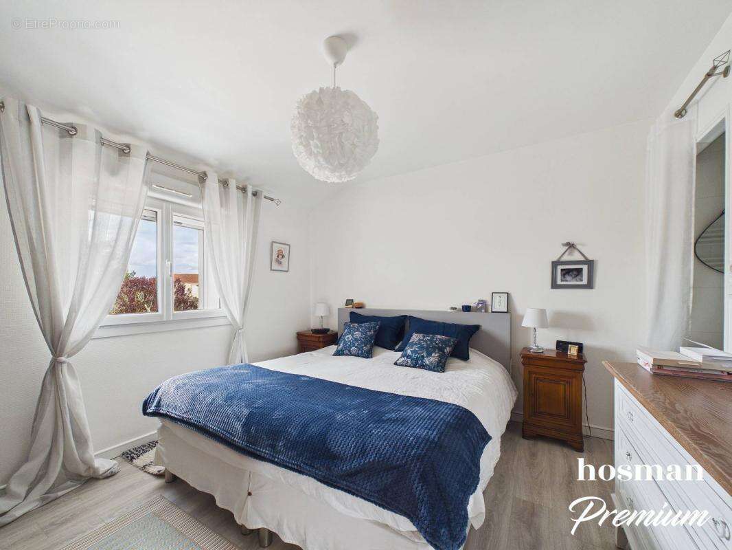 Maison à SAINT-SEBASTIEN-SUR-LOIRE