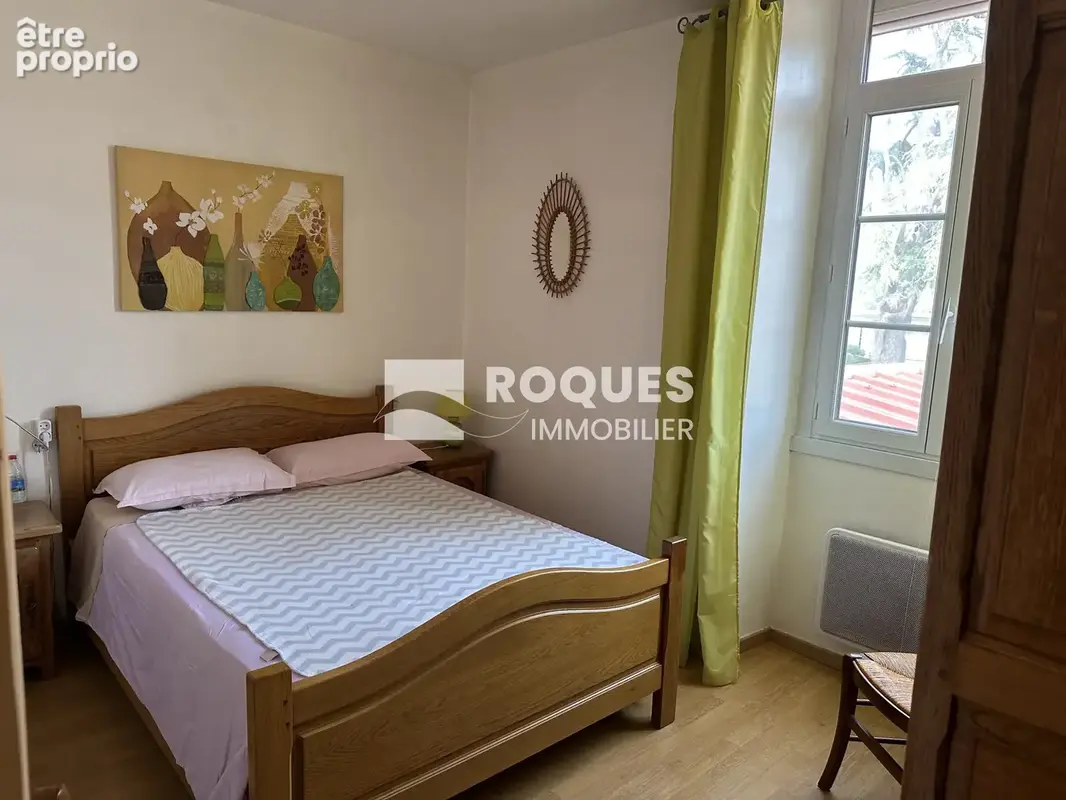 Lodève centre, maison de ville, sept pièces, 186 m2 habitables et jardin de 320 m2 - photo 16
