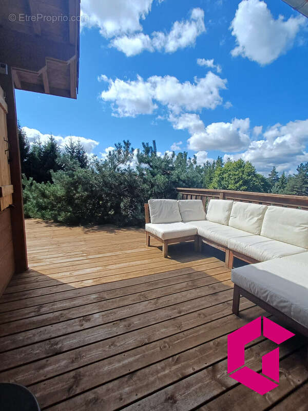 Maison à LE CHAMBON-SUR-LIGNON