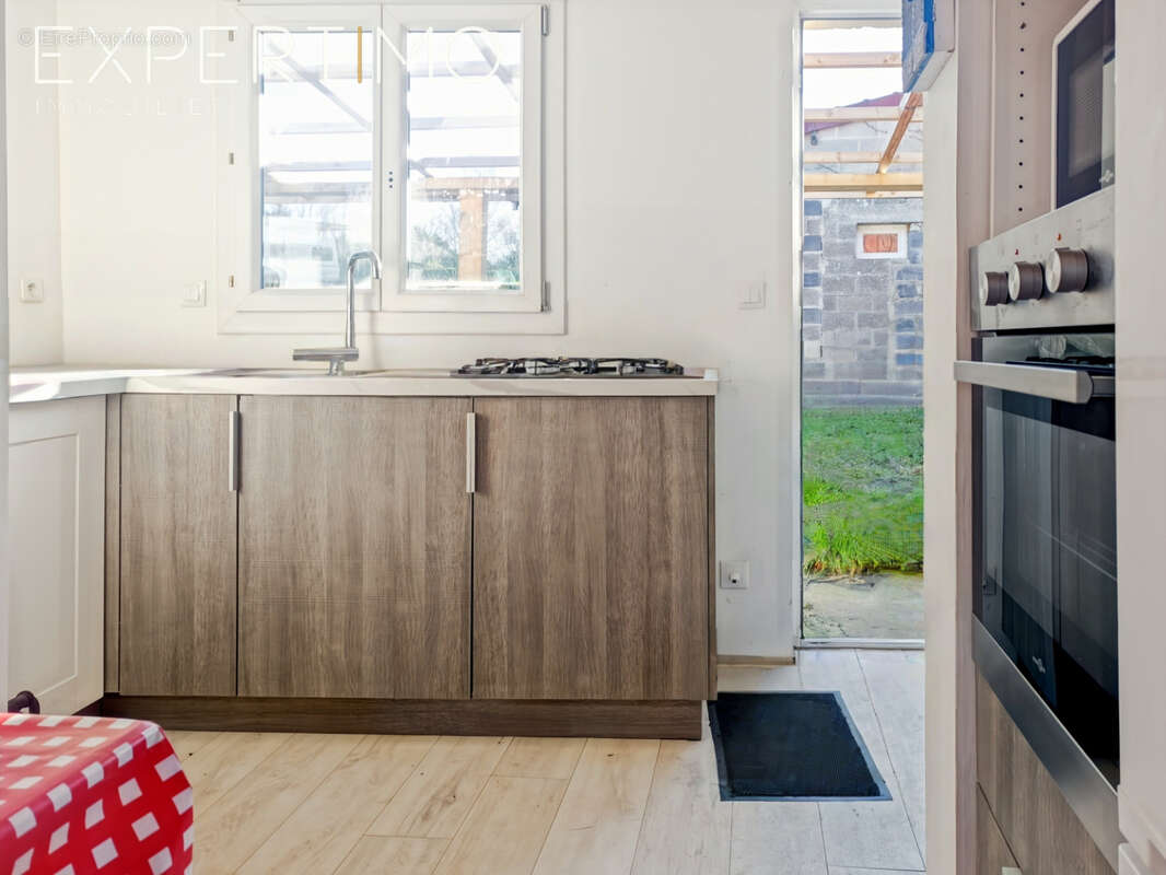 Sous compromis : Maison avec studio : Principale, secondaire ou gîte ? - photo 7