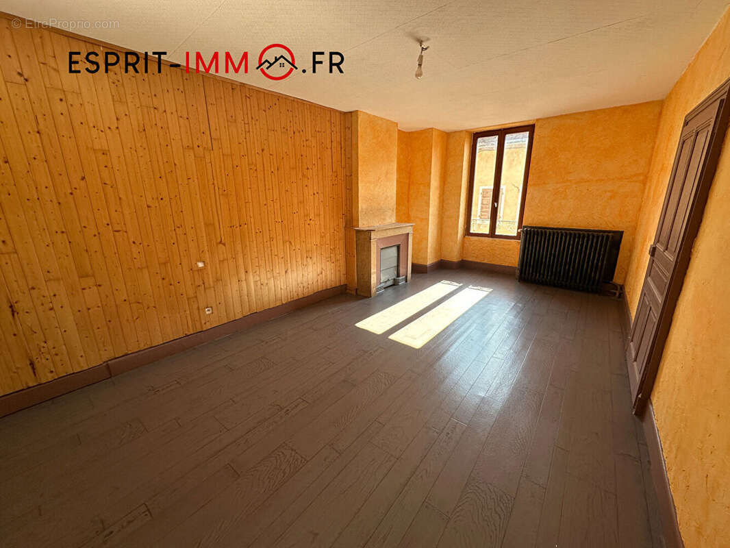 Appartement à SEYSSEL