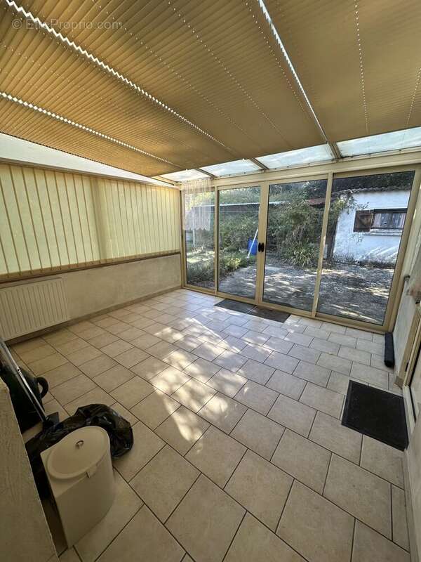 Pavillon sur sous-sol 5 pièces 75 m²,  piece de vie possible 40 m² - photo 19