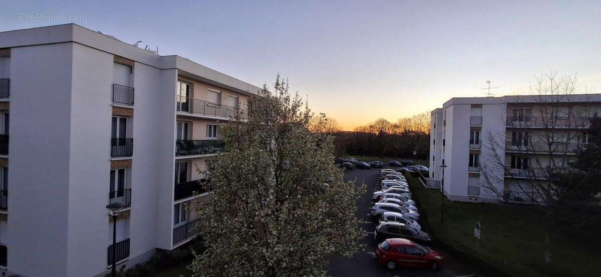 Appartement de 84 m², 2 chambres, parking, Blois - photo 3