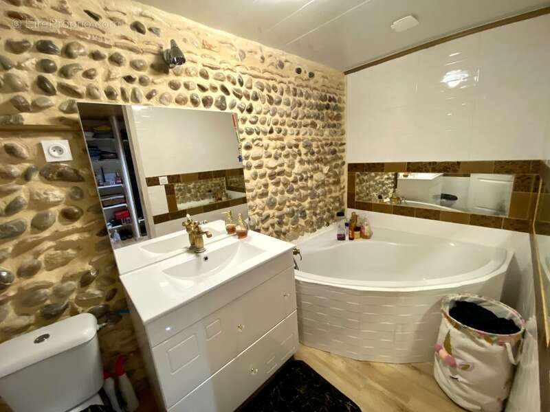 Maison à GRENADE-SUR-L'ADOUR