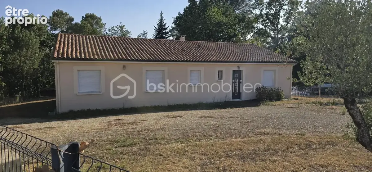 BELLE MAISON de plain-pied avec piscine sur terrain de 2962 m2 - photo 4