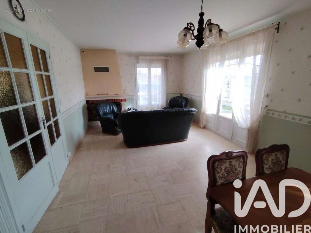 Photo 3 - Maison à CHARTRES