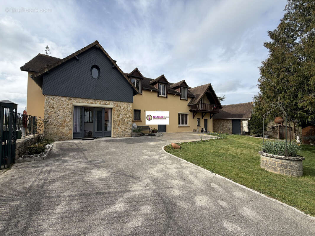 Maison à MORTAGNE-AU-PERCHE