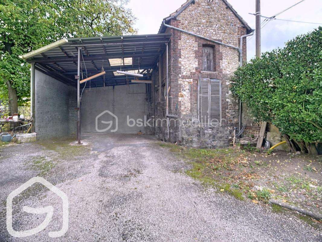 Maison à SAINT-ETIENNE-DU-ROUVRAY