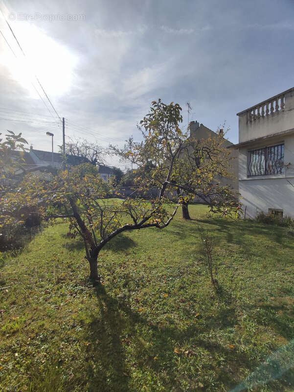 Maison à AULNAY-SOUS-BOIS