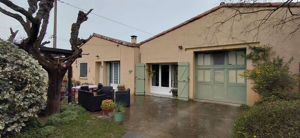 Maison à MONTAUD