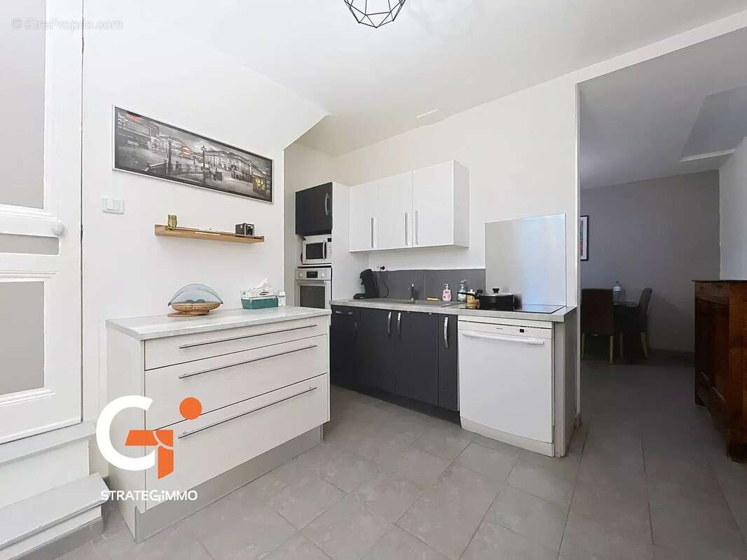 Maison à DEVILLE-LES-ROUEN